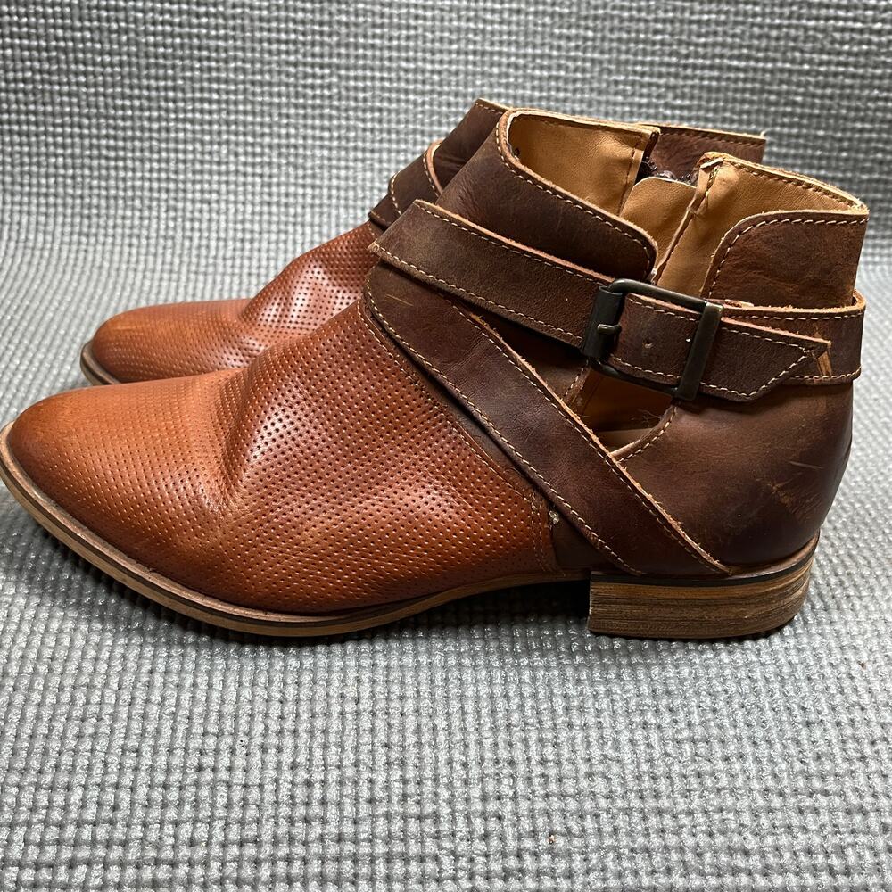 Paruno Booties Womens Size ? Brown Leather Stacked Heel Buckle‎ Pointed Toe